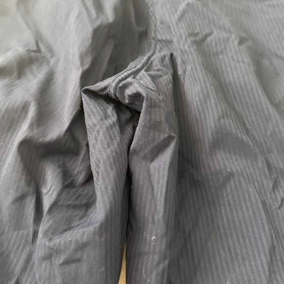 Lululemon Dance Studio Mid-Rise Jogger
Navy - Picture 15 of 16